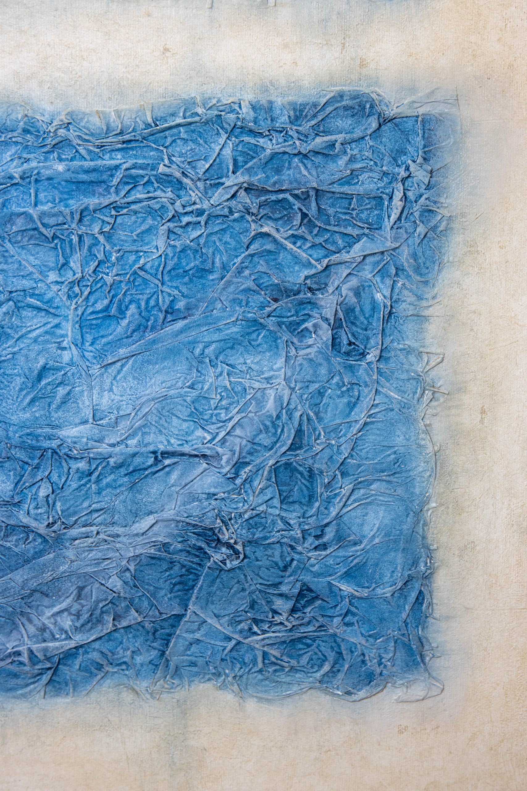 Abstract textured artwork in soft blue and neutral tones inspired by the horizon between sky and sea. Original contemporary painting with layered texture and calming atmosphere, perfect for modern, minimalist, Scandinavian, and coastal interiors. 50 Ă— 70 cm.